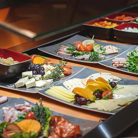 Hotel Food